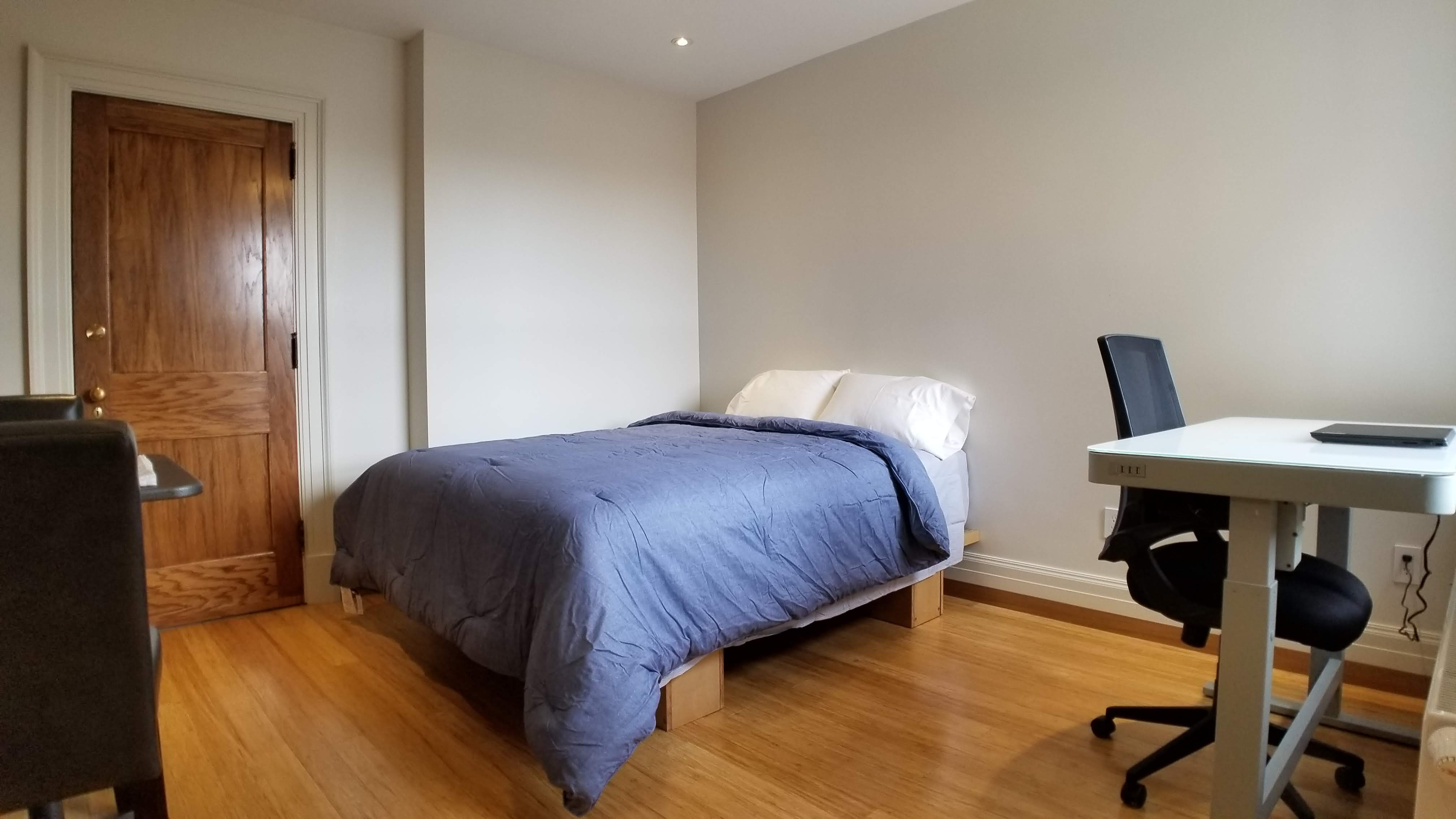 The C-Suite at North Furnished Apartment in Buffalo