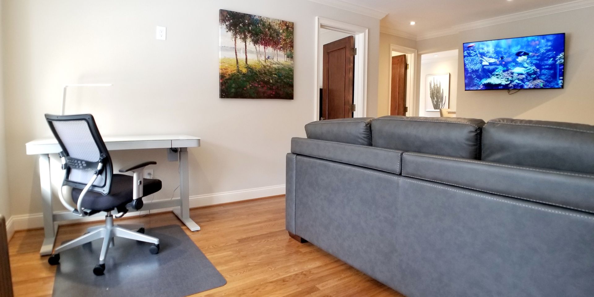 The O-Suite Furnished Apartment Delaware Avenue in Buffalo